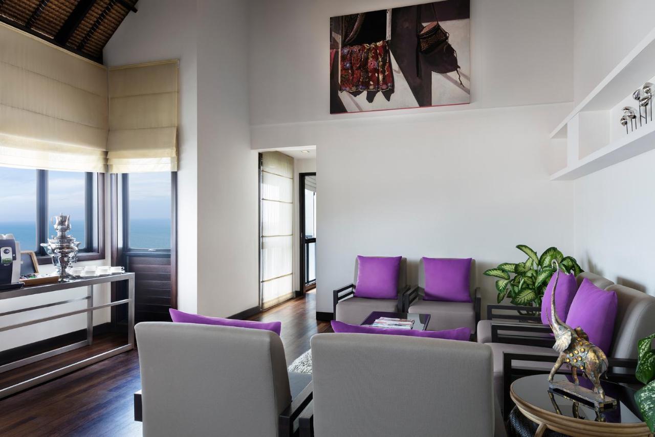Avani Sepang Goldcoast Resort Kampong Bagan Lalang Exterior foto A living room at the hotel