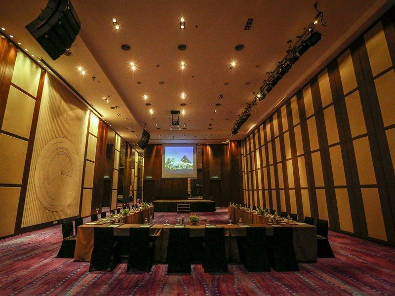Avani Sepang Goldcoast Resort Kampong Bagan Lalang Exterior foto The meeting room