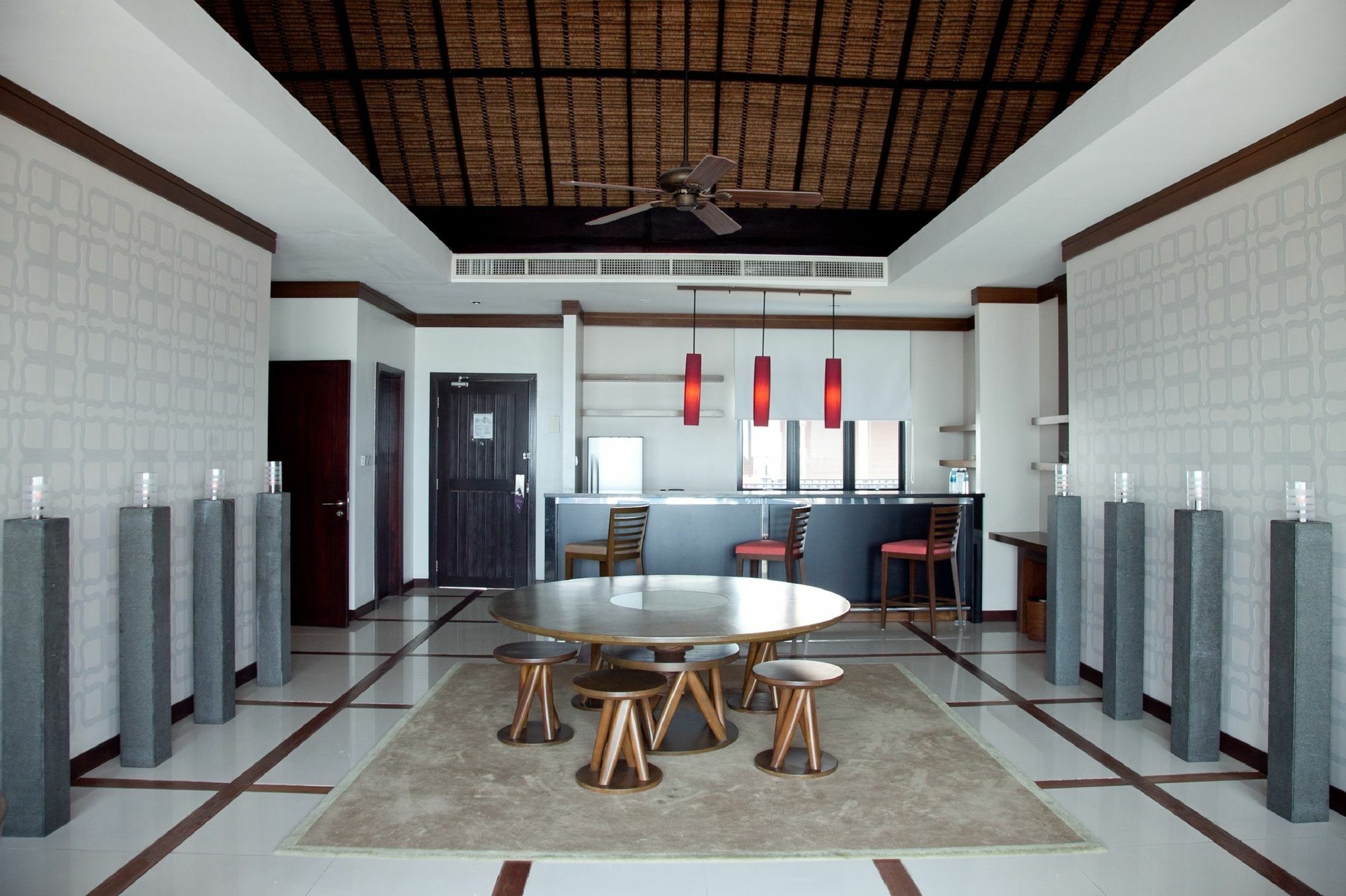 Avani Sepang Goldcoast Resort Kampong Bagan Lalang Exterior foto The interior of a villa at the resort